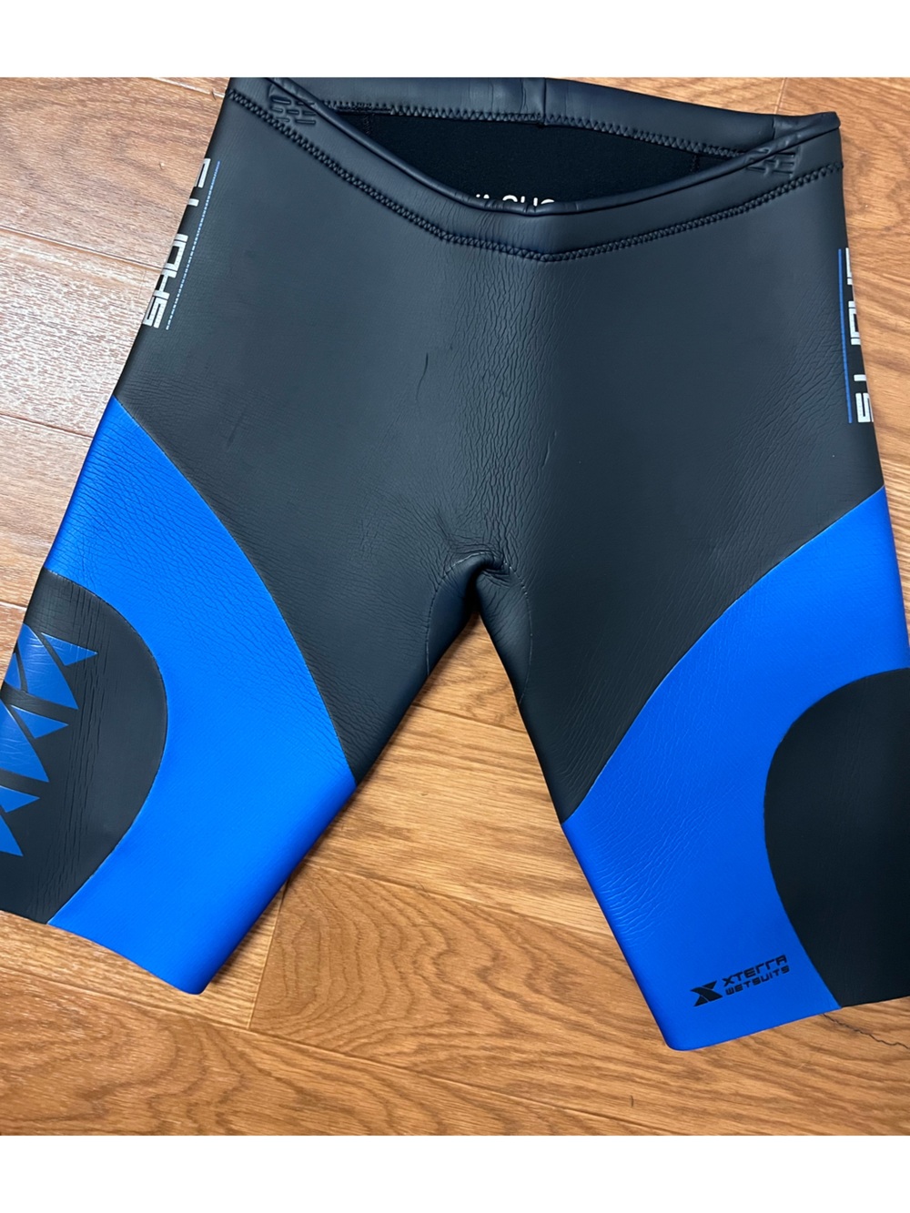 Xterra Lava Shorts Men Medium Neoprene Nylon Sports Swim Training Black Blue